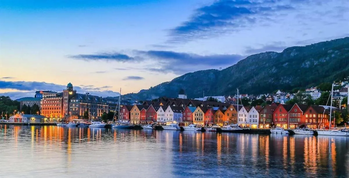 Villa Vy - A Gem With Private Beach In Bergen Norway