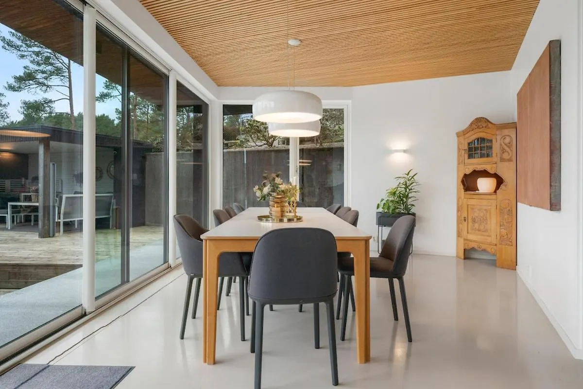 Villa Vy - A Gem With Private Beach In Bergen