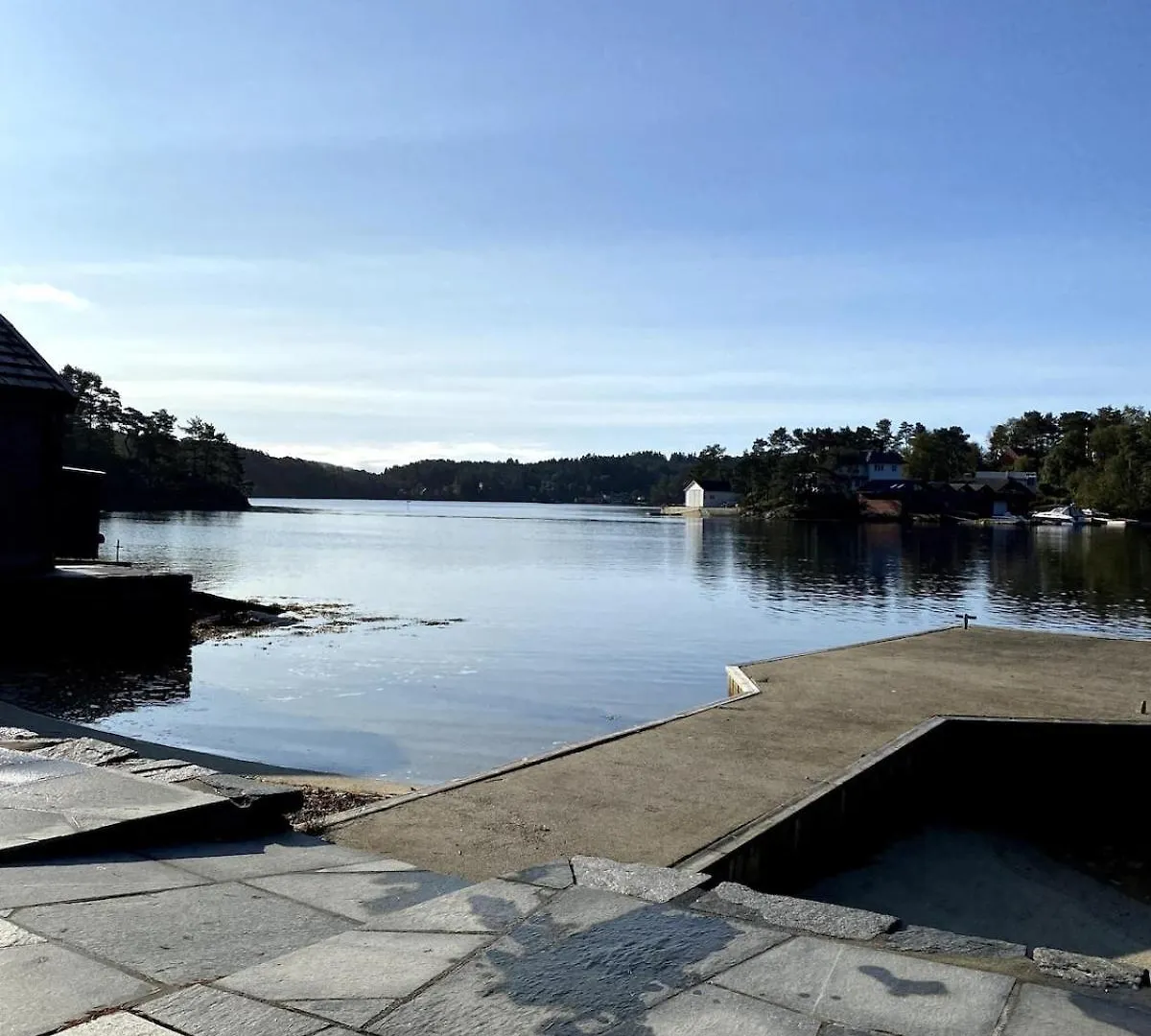 Villa Vy - A Gem With Private Beach In Bergen