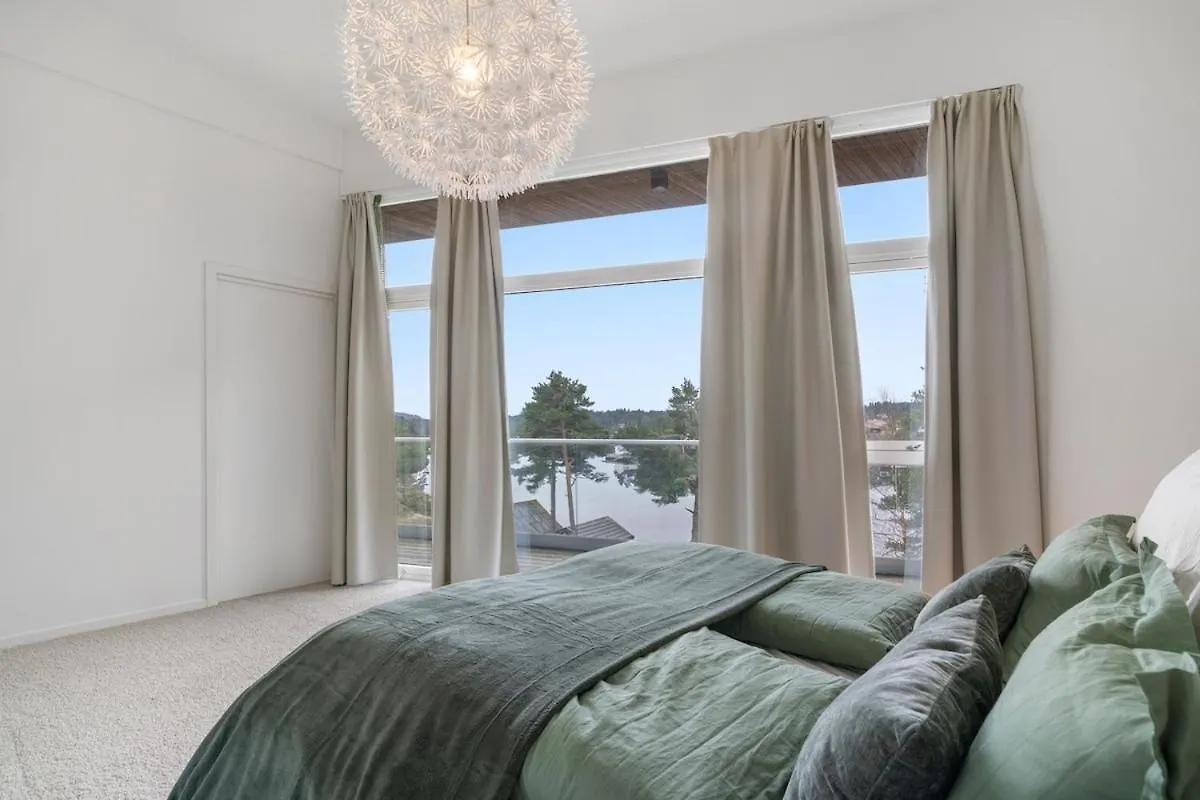 Villa Vy - A Gem With Private Beach In Bergen