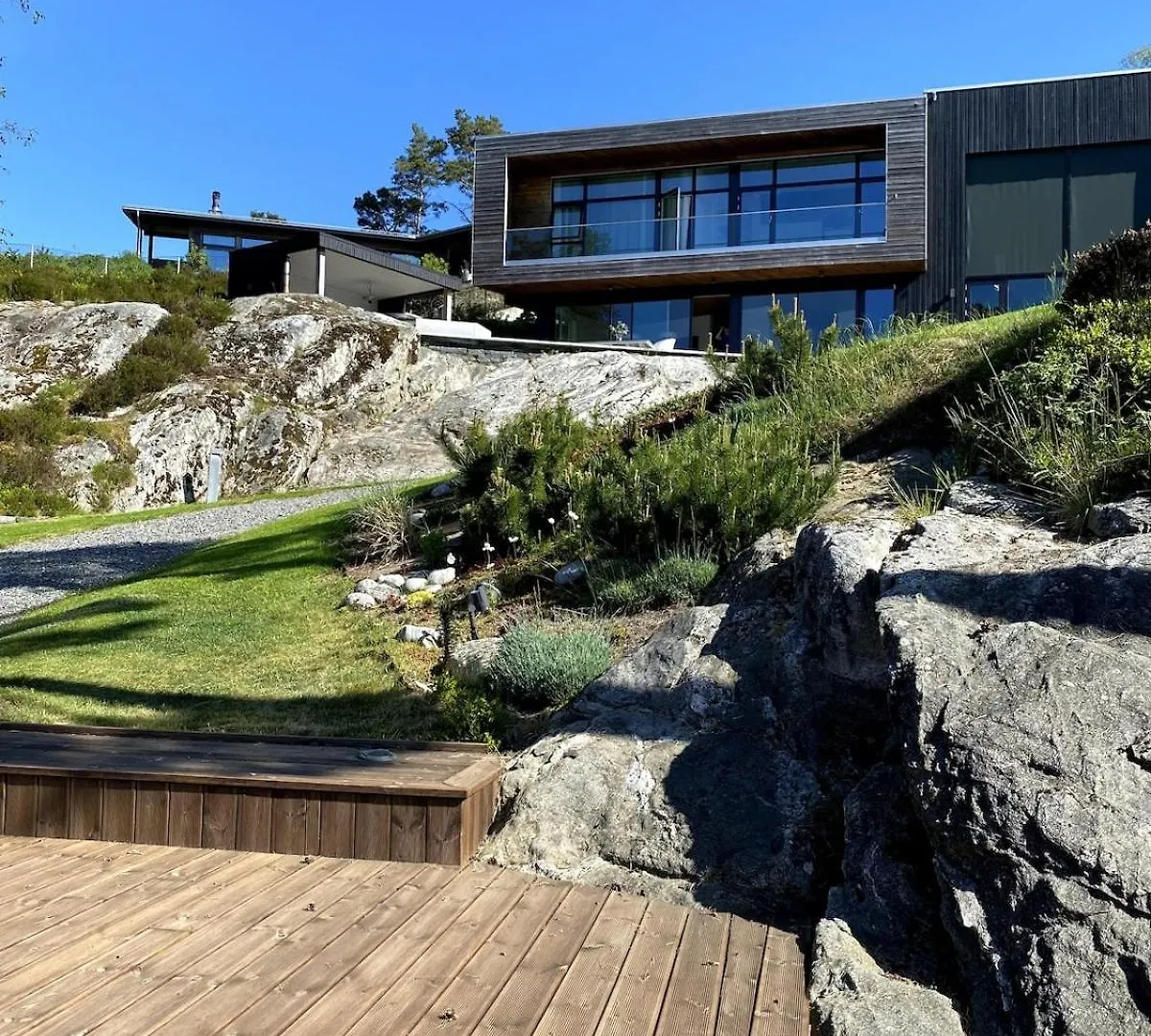Villa Vy - A Gem With Private Beach In Bergen